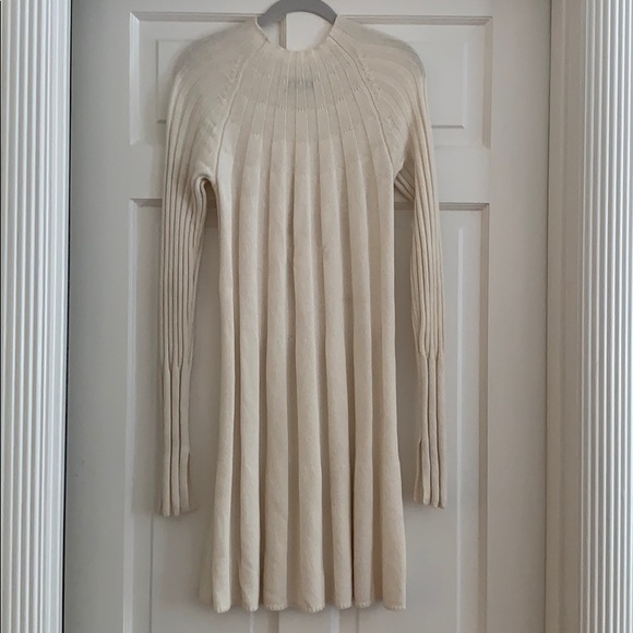 Elizabeth and James ivory sweater dress - Picture 3 of 7